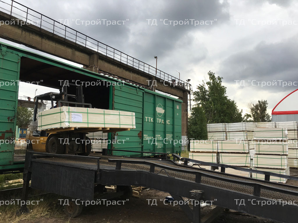 Поставки негорючих стеновых и потолочных отделочных панелей WallEx по России